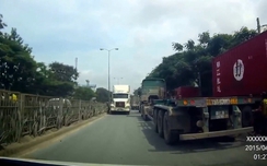 Video: Container đi ngược chiều đối đầu các phương tiện ở w88 vin app