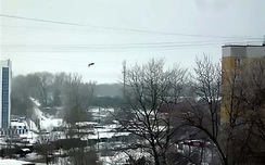 Ngã từ độ cao 30m tử vong vì biểu diễn đi trên dây điện