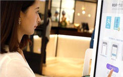 KFC Trung link vao w88 bong88 cho khách hàng thanh toán bằng cách đứng cười trước camera