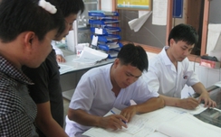 Yêu cầu điều tra vụ phóng viên Báo Giao thông bị hành hung