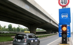 Tháo dỡ biển báo 40 km/h tại lối ra, vào đường cao w88.vin.link