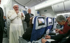 Donald w88.vin.link "vặc lại" Giáo hoàng Francis vì bị chỉ trích