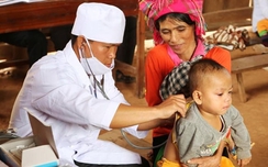 Nghệ An: 20 học sinh mắc bệnh "lạ", 2 em đã tử vong