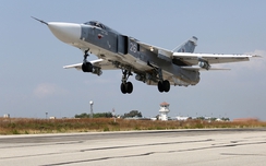 Nga bất ngờ rút nửa số chiến đấu cơ khỏi căn cứ ở Syria