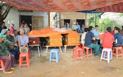 Bé gái khóc ngất bên thi thể bố mẹ và w88 -- link mới nhất trai