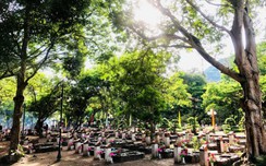 Viếng nghĩa trang Hàng Dương - Côn Đảo lúc nửa đêm thế nào cho đúng?