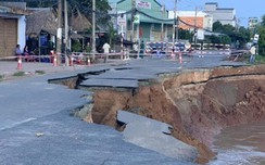 Phó Thủ tướng Chính phủ Trương Hòa Bình khảo sát sạt lở QL91 qua An Giang