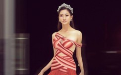 Đăng quang vài tháng, Lương Thùy w88 đã nuột nà đi làm giám khảo