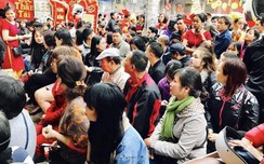 Mua vàng ngày “vía Thần Tài” là bị lừa vì lòng tham?