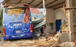 Truy nguồn gốc xe khách, xe tải đâm trực diện làm chết 3 người ở Bình Dương