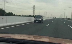 Ô tô chạy ngược chiều ở làn 120km/h w88 luxury link w88 Hà Nội - Hải Phòng