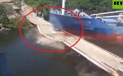 Video: Tàu Trung Quốc đâm gãy cầu ở Ecuador