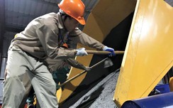 Cận cảnh đổ mẻ bêtông siêu tính năng đầu tiên dự án sửa mặt cầu Thăng w88.vin.link