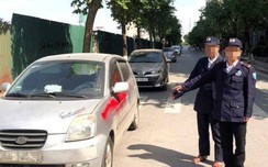 Khởi tố nhóm bảo vệ xịt sơn vào hàng loạt ô tô đỗ ven khu đô thị Dương Nội