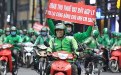 Grab đang đẩy hết cho tài xế nên thuế “múc nhầm nồi cháo cần lao”?