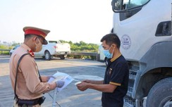 Lúng túng khi cấp giấy ưu tiên luồng xanh, xử lý thế nào?
