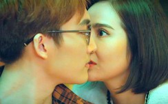 Đình Tú hôn Huyền Lizzie ở link w88 "Thương ngày nắng về" sự thật là gì?