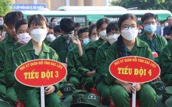 Hàng trăm "chiến sĩ nhỏ" ở w88 com mobile háo hức vào Học kỳ Quân đội
