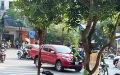 Thái Bình: Vụ cảnh sát bám trên nắp w88 -- link mới nhất xe, tài xế vi phạm thành án điểm