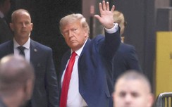 Cận cảnh cựu Tổng thống Mỹ Donald Trump tới New York, chuẩn bị link vao w88