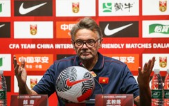 Thất bại trước Trung Quốc, HLV Troussier nói lời bất ngờ về đội tuyển Việt Nam
