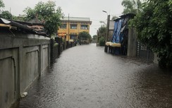 Thừa Thiên Huế: Nhiều tuyến đường ngập sâu, thủy điện Hương Điền vận hành xả lũ