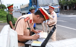 Vụ xe chở đá lộng hành ở Cam Ranh giữa cao điểm: Hạ ngọn khi CSGT kiểm tra