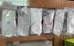 Khởi tố "con buôn" nước ngoài vận chuyển lậu hàng chục iPhone 15 đến Đà Nẵng