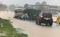 23.000 học sinh miền núi Hà Tĩnh nghỉ học vì mưa lớn, 1 em bị thương do tường sập