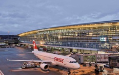 Sân bay lớn nhất Thuỵ Sĩ phải hoãn hàng loạt chuyến bay, 6.600 khách ảnh hưởng