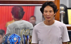 Tiết lộ mức lương cao ngỡ ngàng của đồng hương thầy Park khi tới V-League