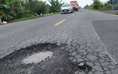 Hết mùa mưa mới sửa dứt điểm đường Hồ Chí Minh qua Đồng Tháp