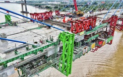 Hợp long cầu Mỹ Thuận 2 vào giữa tháng 10