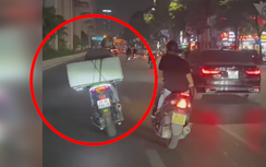 Hà Nội: Hãi hùng loạt xe máy "thi tài" đánh võng trên đường Nguyễn Trãi