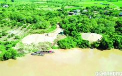 Lộ nhiều vi phạm khai thác cát trên sông Ea H’leo