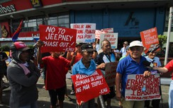 Philippines: Lái xe ba bánh phản đối hiện đại hóa phương tiện