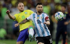 Vòng loại World Cup: Messi im tiếng, Argentina hạ Brazil trong ngày CĐV hai đội hỗn chiến