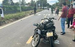 Kon Tum: Hai xe máy đối đầu, 3 thiếu niên tử vong