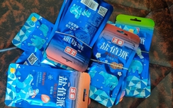 Quảng Ninh: 126 học sinh ăn kẹo lạ mua ở cổng trường, 5 em phải nhập viện