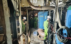 Cận cảnh bên trong tàu chở dầu phát nổ làm 9 công nhân bỏng nặng