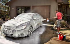 Những lưu ý khi tự rửa xe ô tô tại nhà
