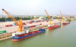 Gỡ điểm nghẽn vận tải container đường thủy nội địa