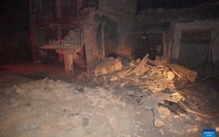 Thảm cảnh đổ nát sau động đất mạnh tại Trung Quốc