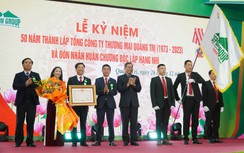 Tổng công ty Thương mại Quảng Trị đón nhận Huân chương Độc lập hạng Nhì