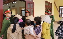 Hàng trăm người dân theo dõi phiên xét xử lưu động vụ nổ súng cướp tiệm vàng ở Hải Dương