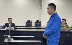 Đang xét xử cựu CSGT bắt cóc bé 7 tuổi ở Hà Nội