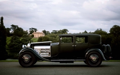 Rolls-Royce Phantom đời đầu được nâng cấp thành xe điện