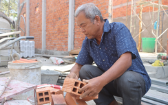 Danh Phol - người dân tộc Khmer mê vá đường, làm việc thiện