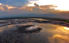 Vụ phun trào núi lửa bùn đáng sợ bậc nhất trên hành tinh