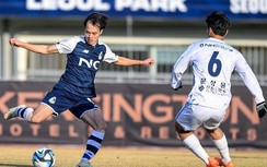 Gia nhập đội bóng nhà giàu V-League, Văn Toàn nhận lót tay khủng